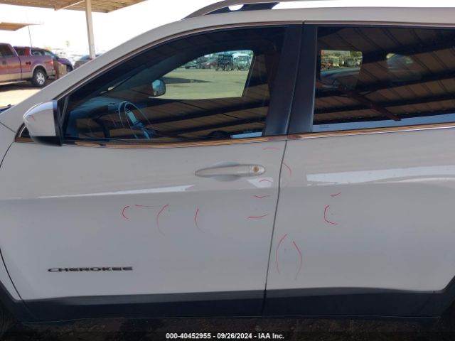 1C4PJMCB7HD229005 Jeep Cherokee Latitude 4x4