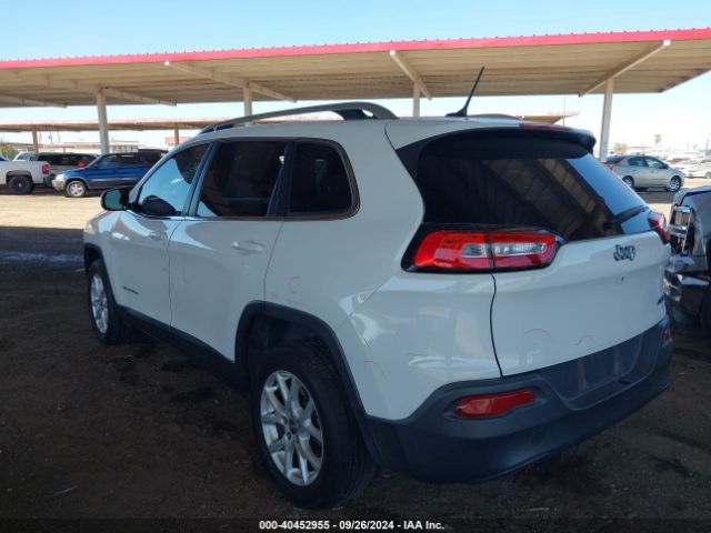 1C4PJMCB7HD229005 Jeep Cherokee Latitude 4x4