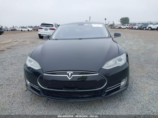 5YJSA1H12EFP31935 Tesla Model S P85