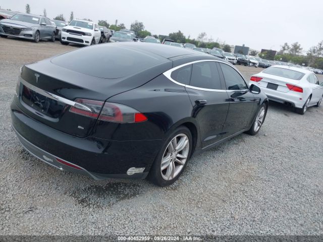 5YJSA1H12EFP31935 Tesla Model S P85