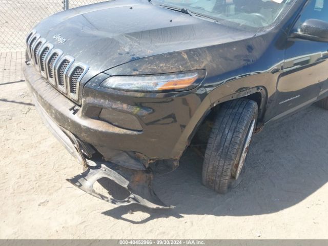 1C4PJMAB9FW599974 Jeep Cherokee Sport