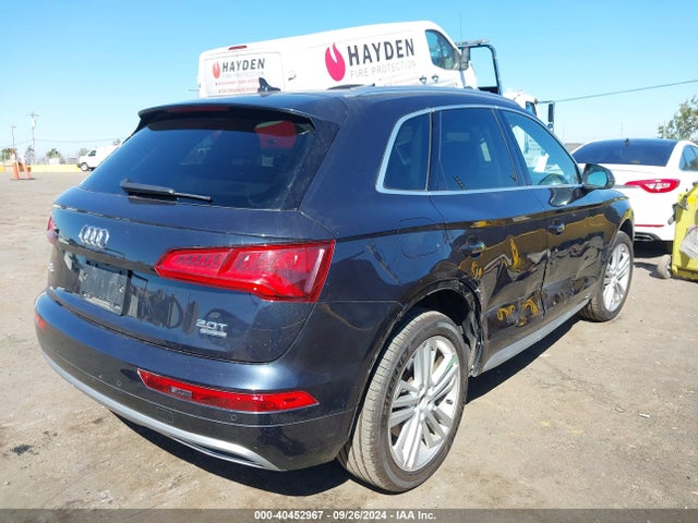 WA1BNAFY3J2136393 Audi Q5 2.0t Premium/2.0t Tech Premium