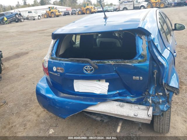 JTDKDTB39E1568660 Toyota Prius C One