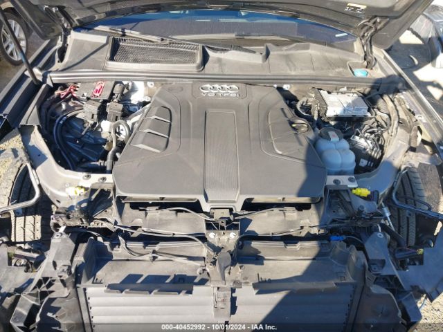 WA1VAAF75JD017152 Audi Q7 3.0t Premium