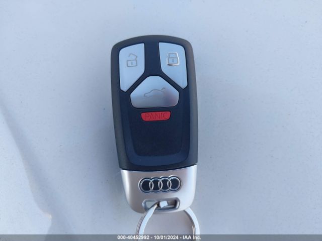 WA1VAAF75JD017152 Audi Q7 3.0t Premium