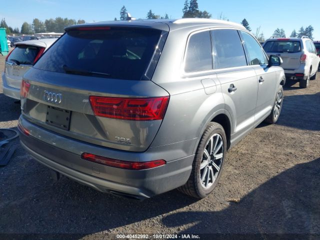 WA1VAAF75JD017152 Audi Q7 3.0t Premium