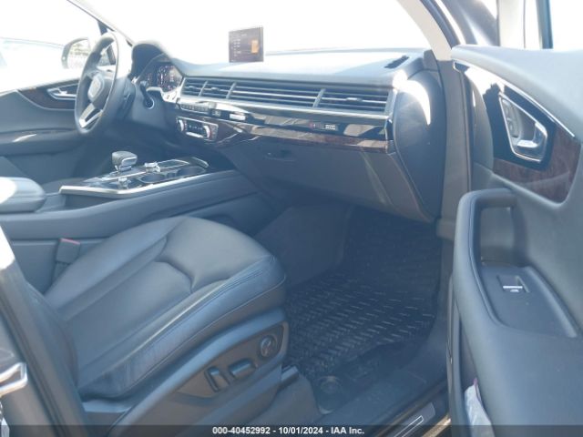 WA1VAAF75JD017152 Audi Q7 3.0t Premium
