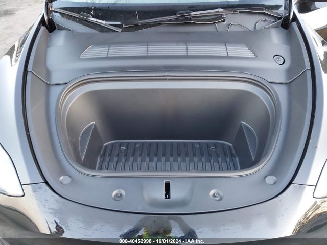 2024 TESLA MODEL Y 7SAYGAEE5RF194549 Photo 9