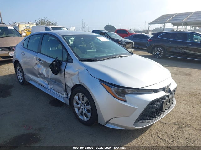 Toyota COROLLA LE 2021 JTDEPMAE3MJ165978 Image 1