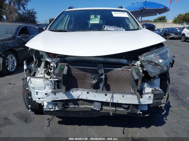 Toyota RAV4 LE 2016 JTMZFREV3GJ073320 Image 12