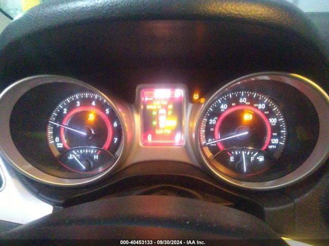 3C4PDDBG5ET143136 Dodge Journey Sxt