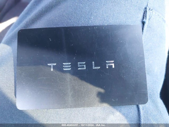 2024 TESLA MODEL Y 7SAYGDEE6RA269709 Photo 10
