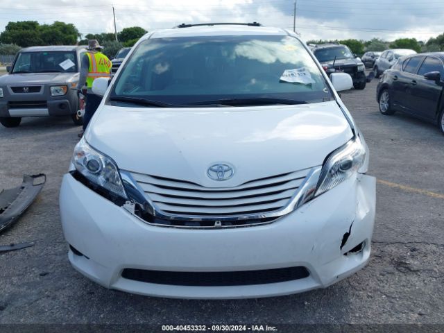 5TDKK3DC1FS575903 Toyota Sienna Le 8 Passenger