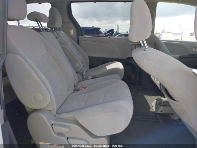 5TDKK3DC1FS575903 Toyota Sienna Le 8 Passenger