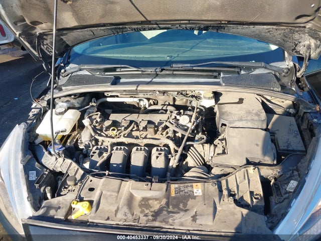 Ford FOCUS SE 2018 1FADP3K27JL261189 Image 10