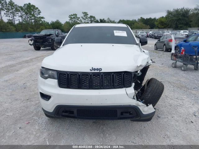 1C4RJFAGXJC352358 Jeep Grand Cherokee Upland 4x4
