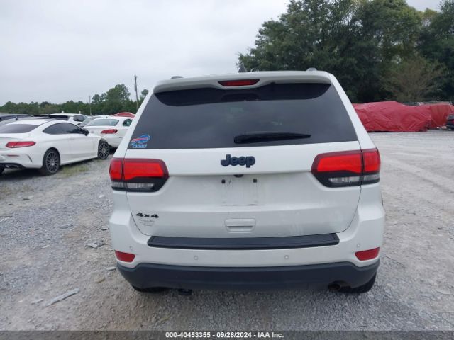 1C4RJFAGXJC352358 Jeep Grand Cherokee Upland 4x4