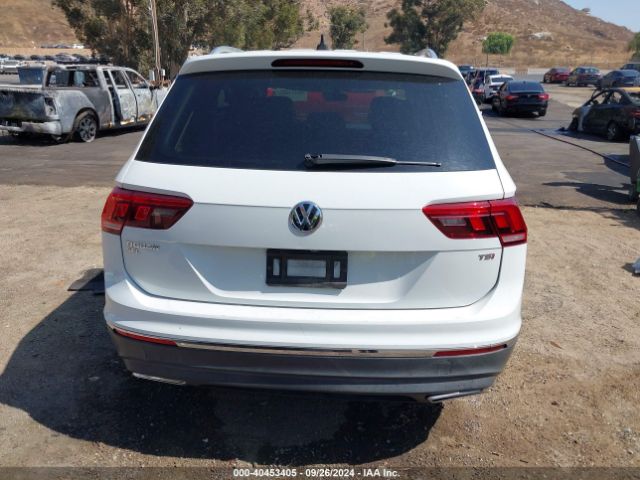 3VV3B7AX1JM178303 Volkswagen Tiguan 2.0t Se/2.0t Sel