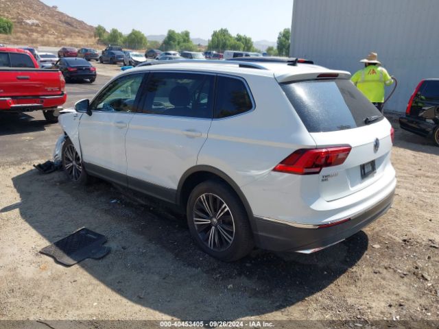 3VV3B7AX1JM178303 Volkswagen Tiguan 2.0t Se/2.0t Sel