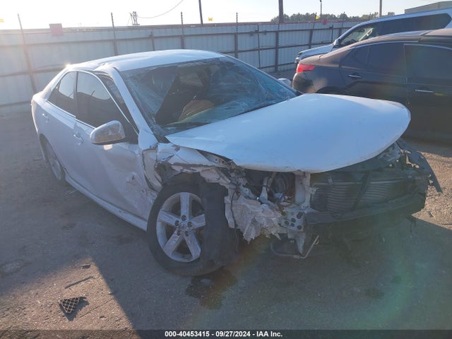 2014 4T1BF1FK6EU870160 main image