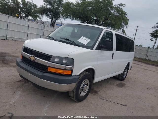 1GAWGFFG4G1168590 Chevrolet Express 2500 Lt