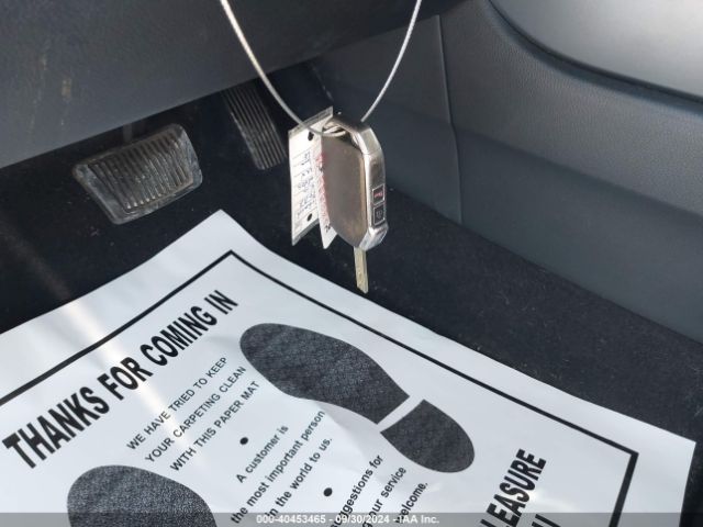 KNDEU2AA9M7046050 KIA SELTOS S