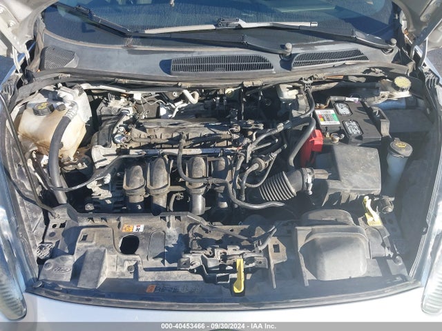 Ford FIESTA SE 2015 3FADP4BJ8FM167681 Image 10