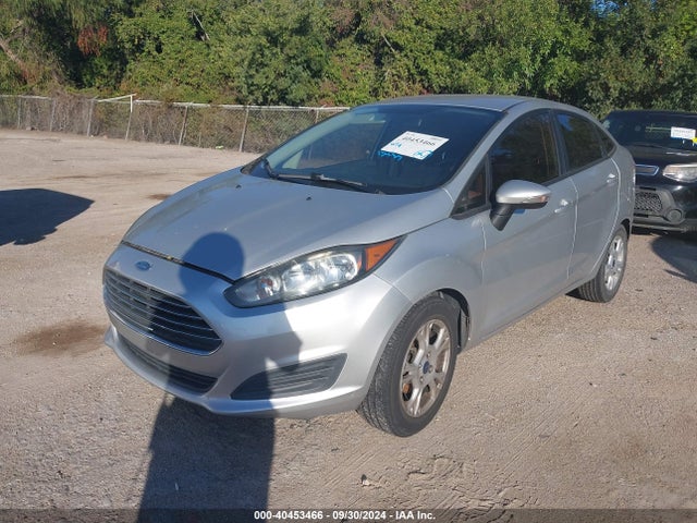 Ford FIESTA SE 2015 3FADP4BJ8FM167681 Image 2