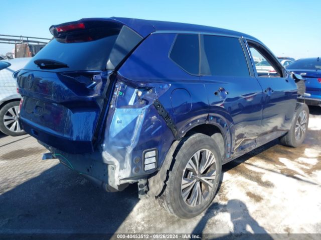 JN8BT3BA7PW404366 Nissan Rogue Sv Fwd