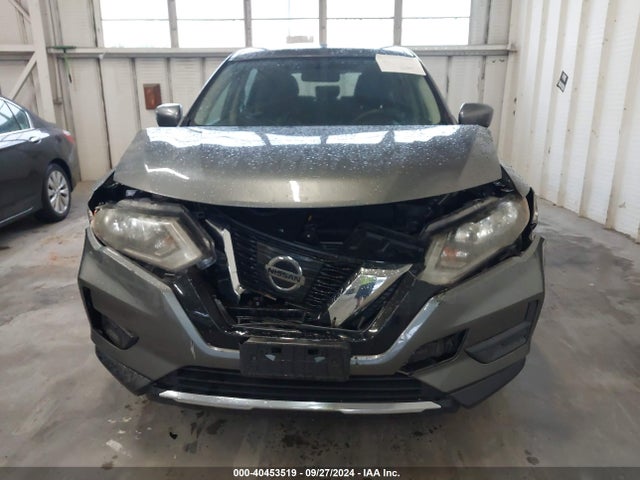 Nissan ROGUE S 2017 KNMAT2MV2HP603807 Image 12