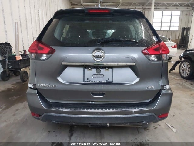 Nissan ROGUE S 2017 KNMAT2MV2HP603807 Image 16