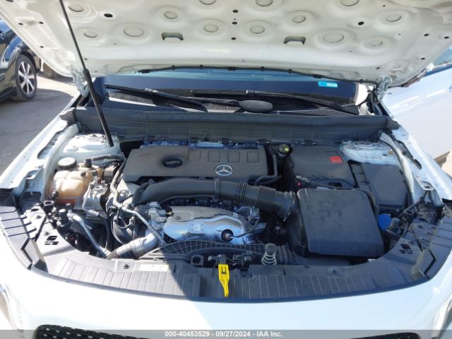 W1N4M4HB1MW107993 Mercedes-Benz Glb 250 4matic