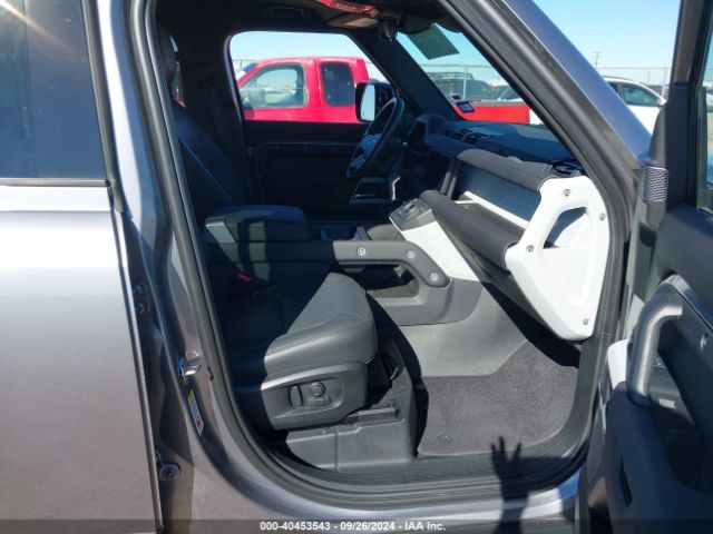 SALEJ7EXXR2261017 Land Rover Defender 110 P300