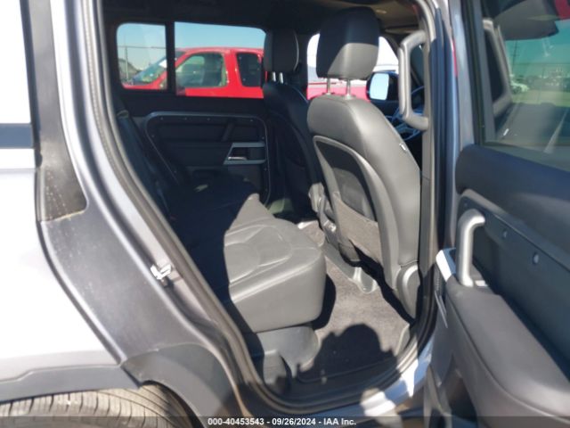 SALEJ7EXXR2261017 Land Rover Defender 110 P300
