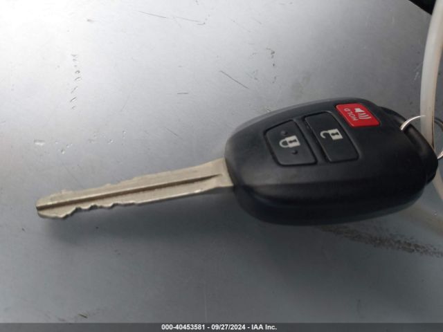 JTDKDTB31J1604836 Toyota Prius C One