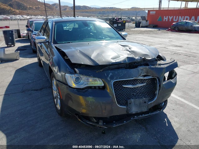 Chrysler 300 Limited Awd 2019 2C3CCAKG1KH612456 Image 1