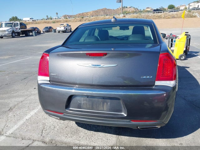 Chrysler 300 Limited Awd 2019 2C3CCAKG1KH612456 Image 16