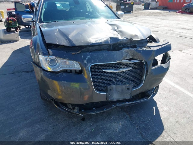 2C3CCAKG1KH612456 Chrysler 300 Limited Awd