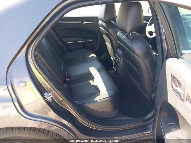 2C3CCAKG1KH612456 Chrysler 300 Limited Awd