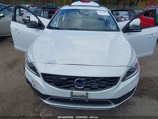 YV4612HK5G1019332 Volvo V60 Cross Country T5