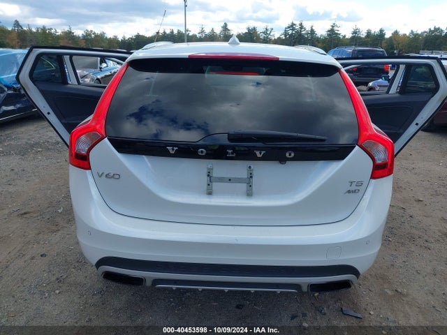 YV4612HK5G1019332 Volvo V60 Cross Country T5