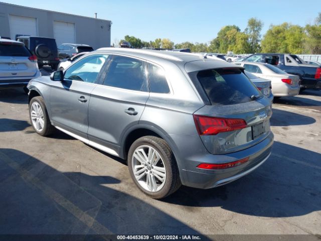 WA1BNAFY1J2100704 Audi Q5 2.0t Premium/2.0t Tech Premium