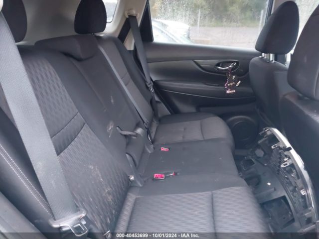 KNMAT2MV9HP517040 Nissan ROGUE SV