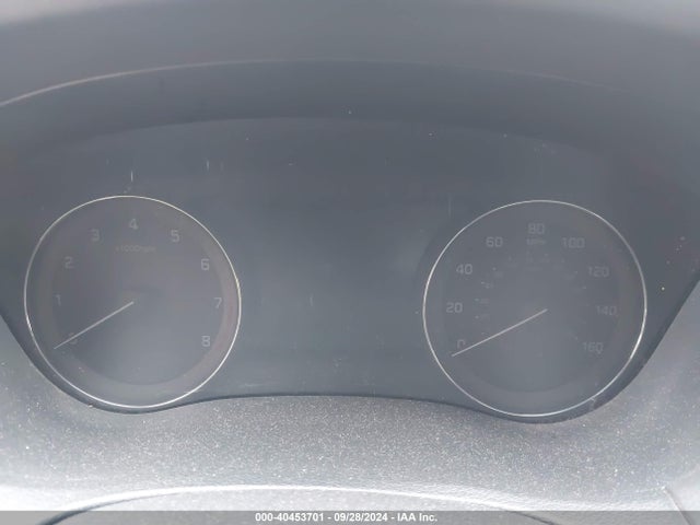 Genesis G80 3.8 2017 KMHGN4JE7HU180630 Image 14