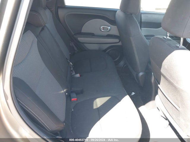 KIA SOUL + 2017 KNDJP3A57H7410602 Image 8
