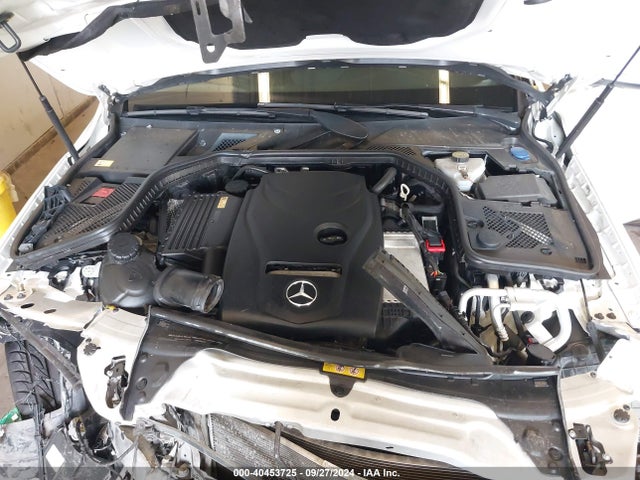 55SWF4KB6FU032622 Mercedes-Benz C 300 4matic/luxury 4matic/sport 4matic