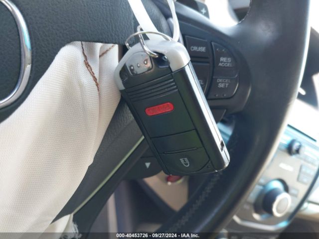 5J8TB3H30EL005939 Acura RDX