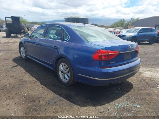 1VWAT7A37GC046198 Volkswagen Passat 1.8t S
