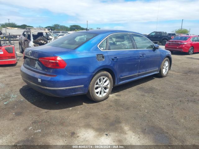 1VWAT7A37GC046198 Volkswagen Passat 1.8t S