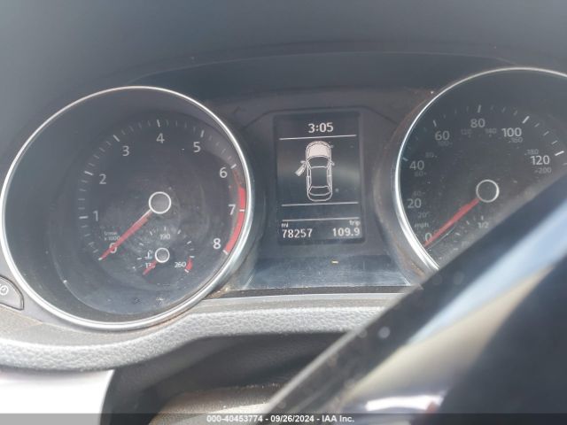 1VWAT7A37GC046198 Volkswagen Passat 1.8t S